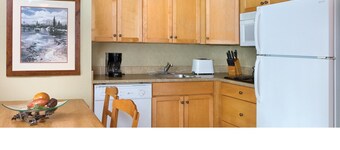 Canmore - Banff Resort Condos