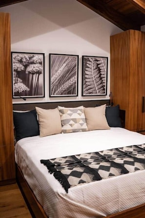 2 slaapkamers, een kluis op de kamer, wifi, beddengoed