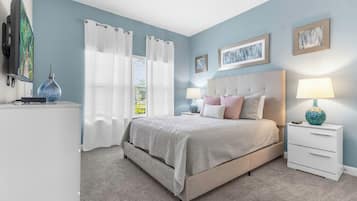 Iron/ironing board, free WiFi