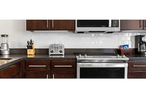 Microwave, oven, stovetop, dishwasher