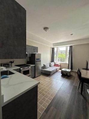Interior - Deluxe Single Room (Oshawa)