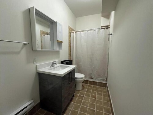 Deluxe One-Bedroom Apartment with City View