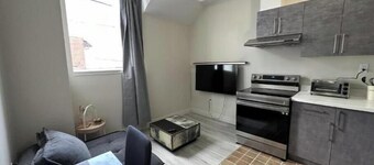 One-Bedroom Apartment with City View