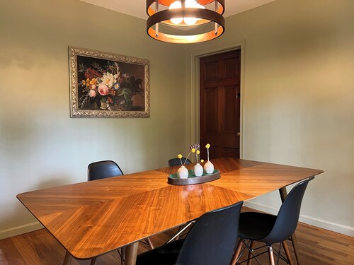 Family-friendly home, beautiful fenced-in yard, short walk to Ball State Campus