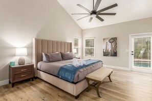4 bedrooms, iron/ironing board, travel crib, free WiFi