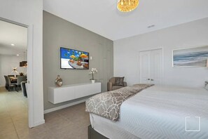 Iron/ironing board, free WiFi