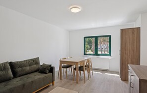 Smart-TV, Tischtennisplatte