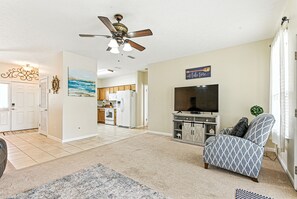 Televisio, pöytätennispöytä