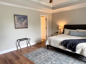 4 chambres, fer et planche à repasser, Wi-Fi, literie fournie