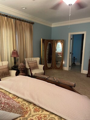 4 bedrooms, internet, bed sheets