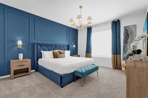 Iron/ironing board, free WiFi - Luxury Family Retreat 9 BE Pool & More (Kissimmee)