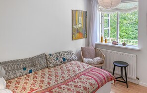 4 chambres, fer et planche à repasser, accès au Wi-Fi (inclus)
