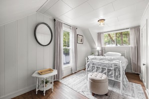 4 bedrooms, free WiFi, bed sheets