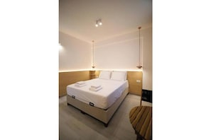 1 habitación, acceso a internet y ropa de cama