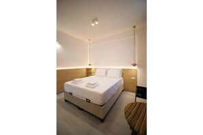 1 habitación, acceso a internet y ropa de cama 
