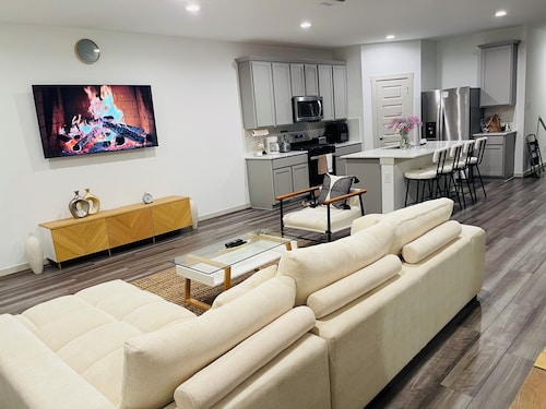 Stylish Master Suite