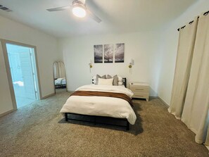 1 bedroom, desk, iron/ironing board, free WiFi