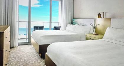 Marriot beachfront resort at Crystal shore in Marco Island 2 Br/2 BA villa