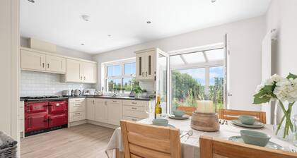 Moy, Dungannon,Northern Ireland - Gardenview Manor