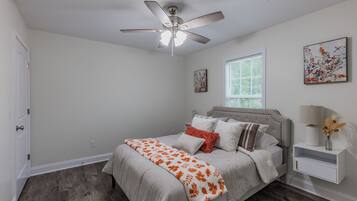 2 bedrooms, in-room safe, iron/ironing board, travel crib