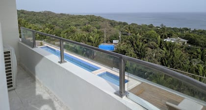 Penthouse at Duna Tower with Incredible Views