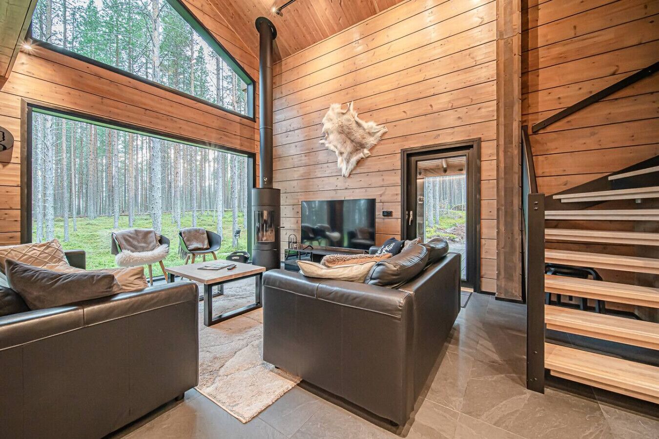 TV connectée, cheminée