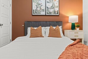 2 bedrooms, desk, iron/ironing board, free WiFi