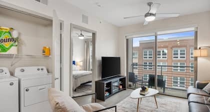 Chill & Tone 1-BR Haven w/King Bed, Sofa Bed, Pool & Gym
