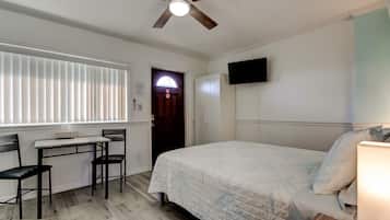 Free WiFi, bed sheets