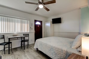 Wifi gratis y ropa de cama 