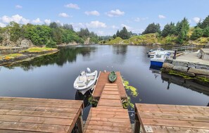 Marina - Amazing home in Bremnes with WiFi (Bremnes)