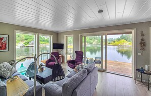 Interior - Amazing home in Bremnes with WiFi (Bremnes)