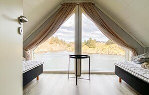 5 bedrooms, free WiFi