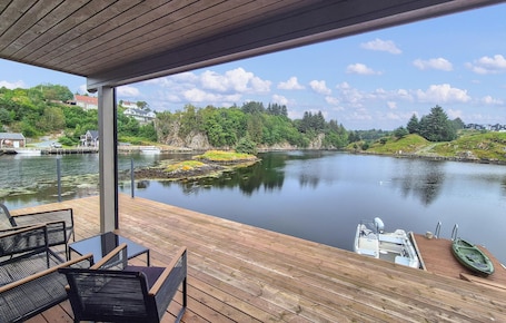 Terrace/patio. 5 bedroom gorgeous home in Bremnes