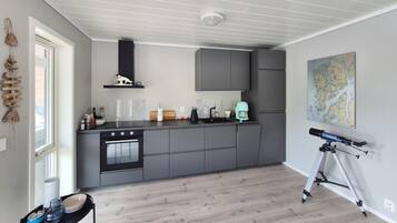 Frigorífic, forn, placa de cuina i rentaplats