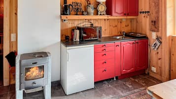 Réfrigérateur, four, plaque de cuisson, lave-vaisselle