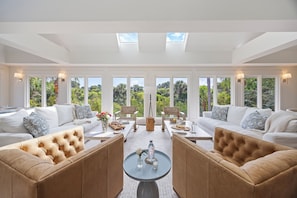 Smart TV, ping pong, offices - Incredible Seabrook Home! GORGEOUS 5 bedrooms and panoramic rooftop balcony! (Seabrook Island)