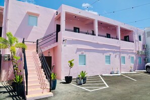 Exterior - Accessible Suite – Roll-In Shower, Modern Design & Prime San Juan Location (San Juan)