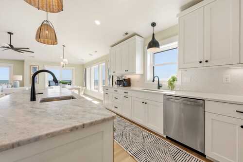 Brand New 8-Bedroom Luxury Retreat | Semi-Oceanfront | Pool • Hot Tub • Tiki Bar • Ocean Views