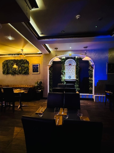 🏡 Cozy & Modern Rooms in Northampton – Great Location & Wi-Fi