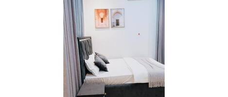 1 sovrum, strykjärn/strykbräda, wi-fi och sängkläder