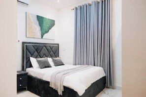 4 chambres, fer et planche à repasser, accès Internet, draps fournis