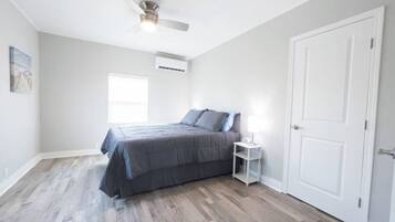 2 bedrooms, desk, iron/ironing board, free WiFi