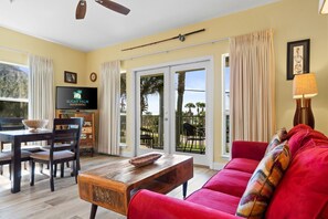 TV - Crystal Beach Gem! Ocean View • Steps to Gulf • Caribbean Dunes 218 (Destin)