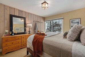 3 Schlafzimmer, Bügeleisen/Bügelbrett, WLAN, Bettwäsche