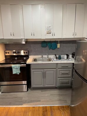 Fridge, microwave, oven, stovetop - AC’s Finest! (Atlantic City)