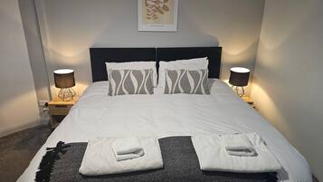 3 bedrooms, iron/ironing board, free WiFi, bed sheets