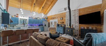 Clucking Awesome Cabin - Our Nest is Your Nest