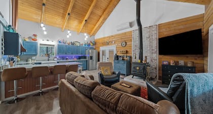 Clucking Awesome Cabin - Our Nest is Your Nest