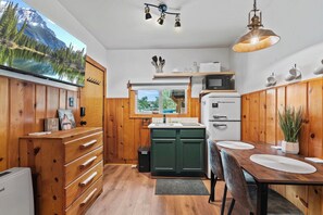 Mökki | Oleskelualue